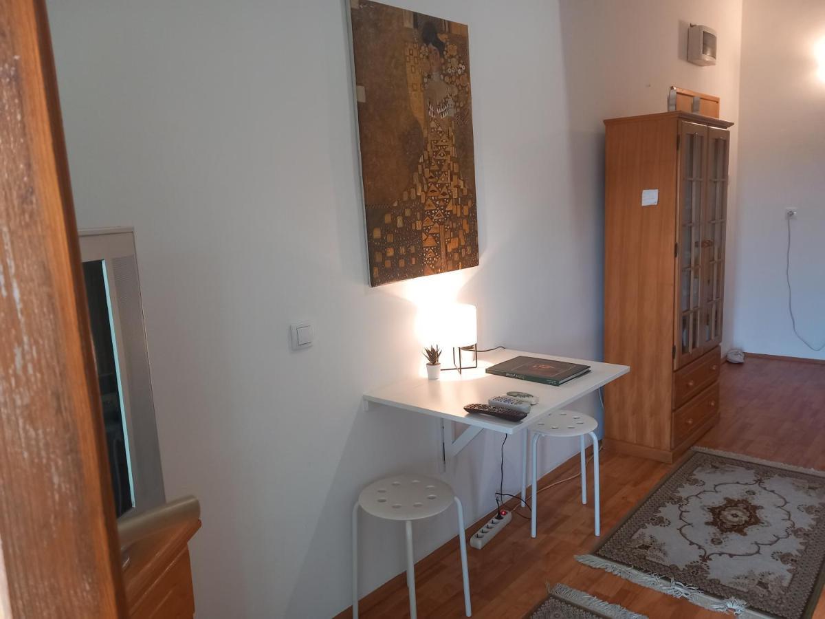 Cosy Rooftop Studio With Balcony Belgrad Zewnętrze zdjęcie